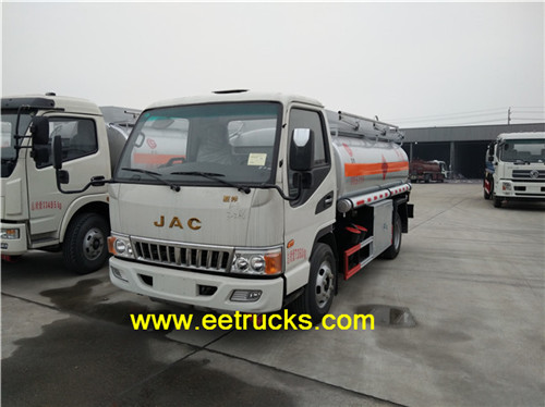 JAC 5000 lita za petroli tanker