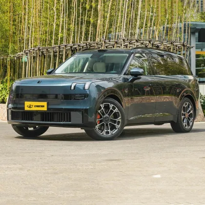 Lynk & Co 900 2025 2.0T Ultra