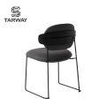 Wholesale New Arrival Chair Cool Design Dining Room Restaurant Wood Leather Sponge Metal Dining Chair