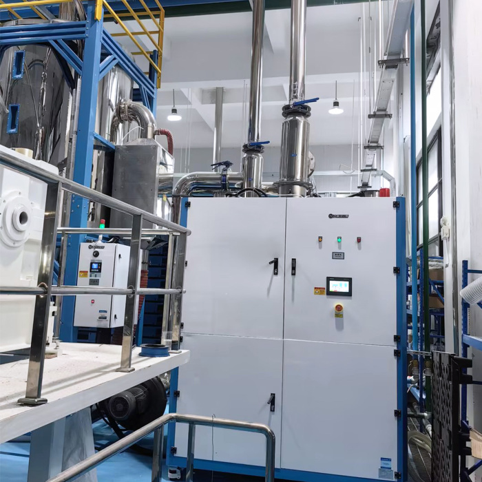 Sistem pemberian pakan terpusat Lembar PET