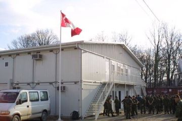 Customized Modular Container House Made From Color Bond Sandwich Panel For Office