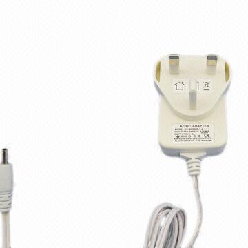 White Tablet PC AC Adapter, 2A 5V Output Voltage, 62 x 41.5 x 29mm Size