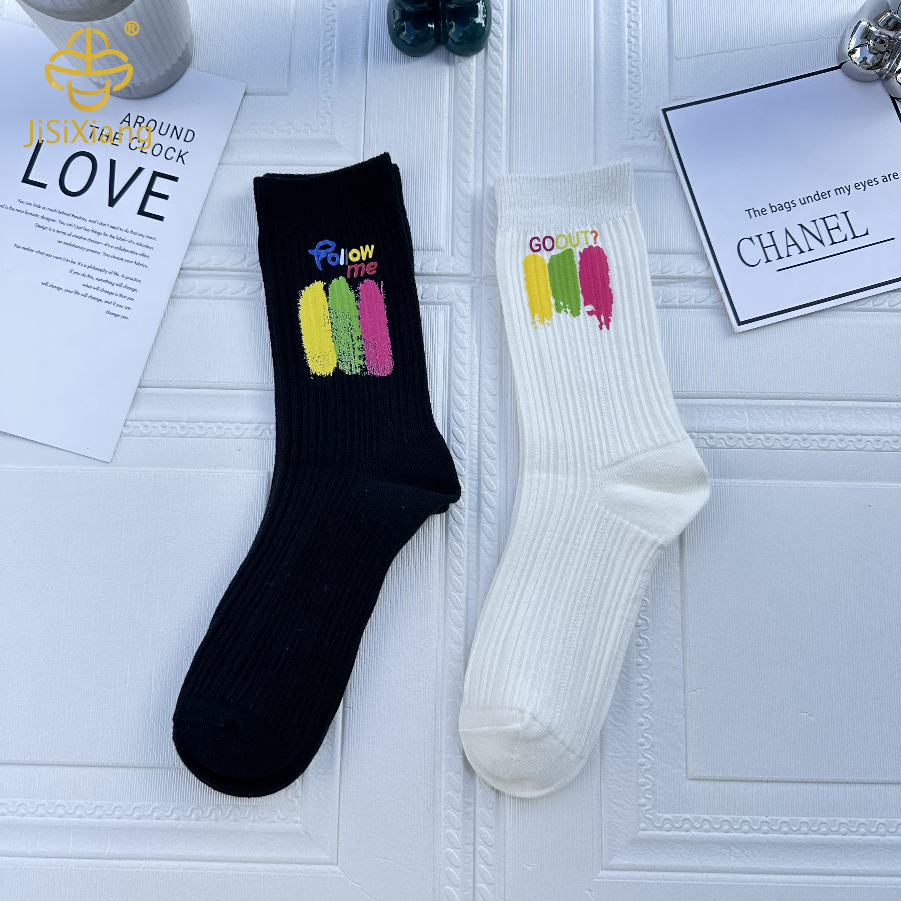 Splashing ink color embroidered tube socks