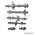 Stud post shank pendek untuk pelat isolator