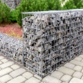 Paredes elegantes do jardim gabion com arame soldado