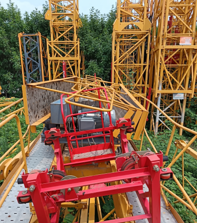 xcmg-used-crane-boom-with-counterweight xcmg-used-crane-boom-with-counterweight