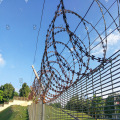 Hochsicherheits-Flughafen-Zäune mit Rasiermesser-Stacheldraht