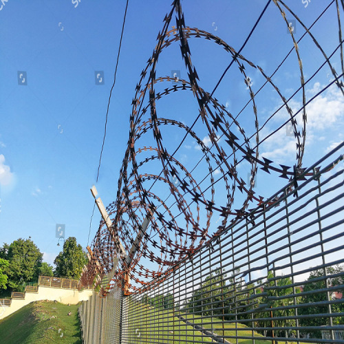 Pagar Lapangan Keselamatan Tinggi Dengan Wayar Barbed Razor