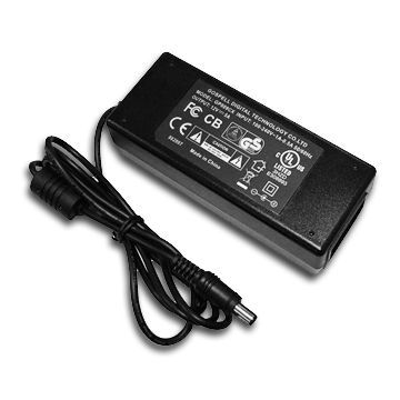 12V 5A AC/DC PC Desktop Adapter with Built-in OVP, OCP and SCP, GS/FCC Compliant