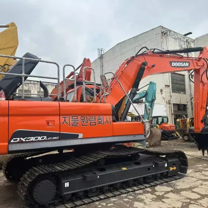 Used Doosan DX300 Excavator - Construction Equipment Hydraulic Crawler