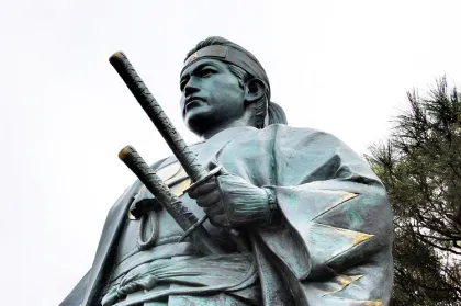 Custom decoration bronze  japanese samurai statue sculpture