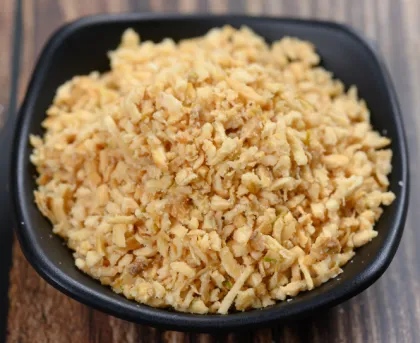 Tasty Crispy Vegetable Snack Vacuum Fried Garlic