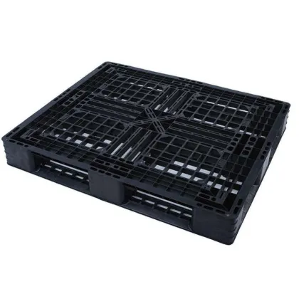 Plastic pallet for energy drinks and hygienic storage