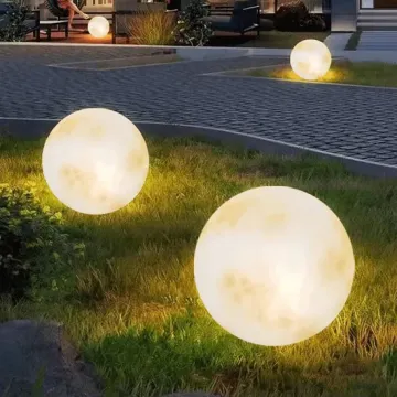  Eco-Friendly Round Solar Garden Light with Warm Glow 