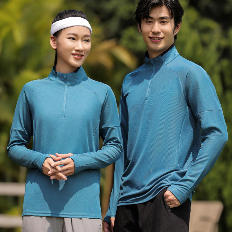Breathable Jogging Suit for Training or Jogging