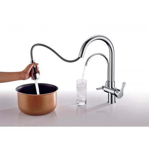High pressure faucet cold and hot chrome