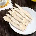Cucchiai, forchette e coltelli in legno biodegradabili