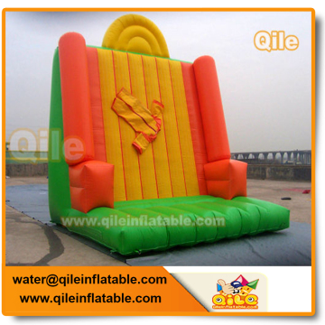 Inflatable Tower Climb Wall with jumper amusement climbing Game sumo suit on the wall