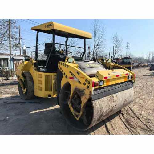 Rolo de estrada usado com rodas de aço duplo