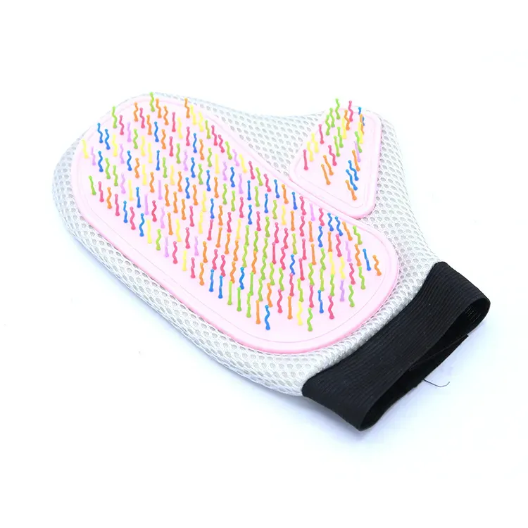 Gentle Deshedding Brush Glove for Cats