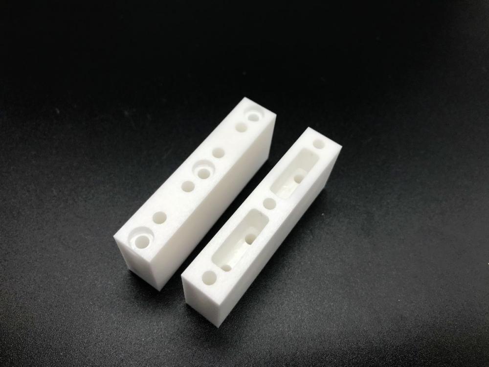 Chinese ceramic component manufacturer and supplier