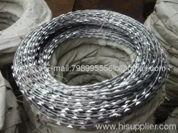 Barbed Wire Galvanized /pvc Coated/razor Wire 