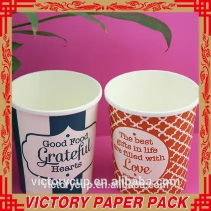 Green paper cups and disposable soup cup