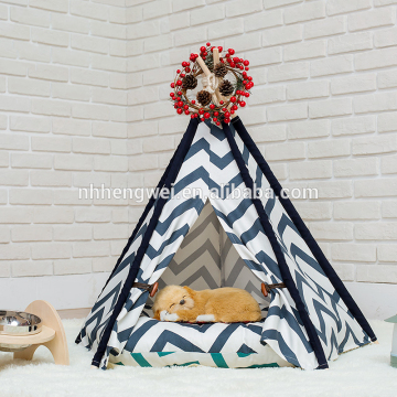 2016 Popular pet accessory product bed Striped teepee tipi tent wholesale