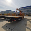 Dongfeng Dorica Flat Bed Tow Truck with Crane
