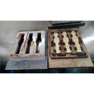 Customized die cutting mold for pulp products