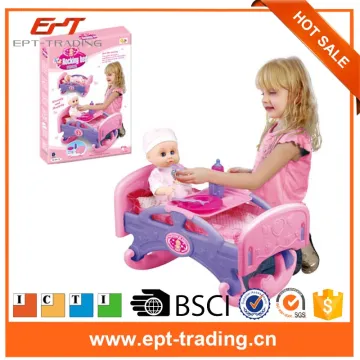kids play game toys baby bed toys wih the doll girl play games