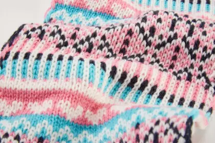 Girl's Knitted Jacquard Snow Pattern Christmas Scarf