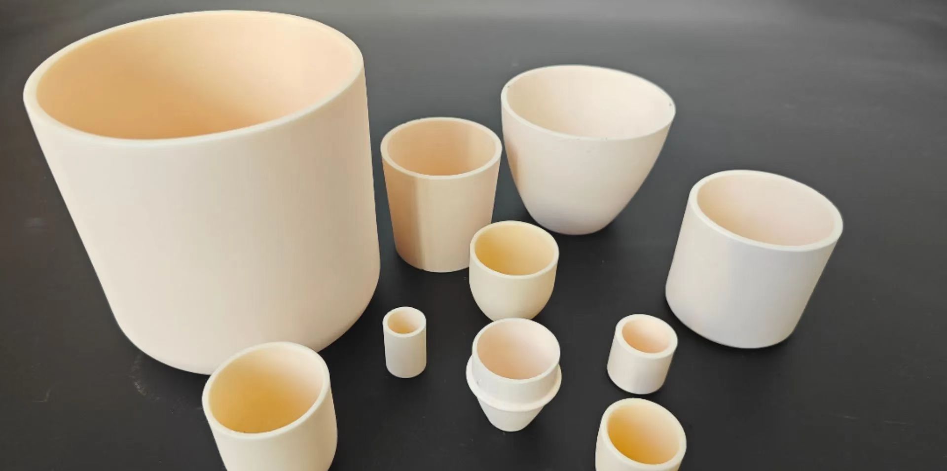 Ceramic crucibles1 Ceramic crucibles1