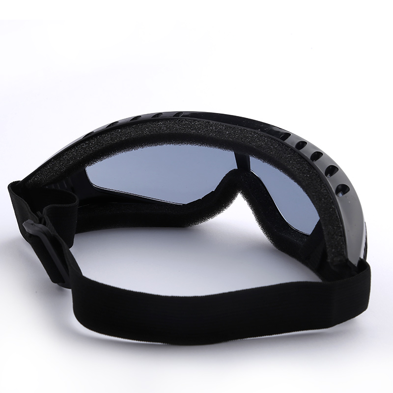 American ski goggles