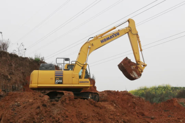 Nuovo prodotto Escavatore Komatsu PC225LC-11M1 in vendita