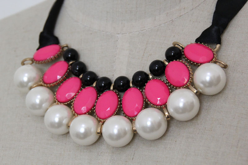 Lady High Quality Fashion Pearl Costume Jewelry Necklace