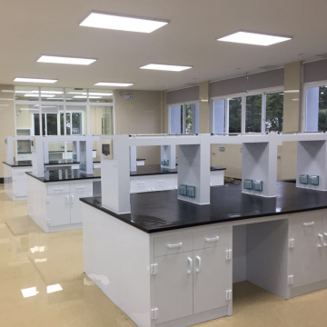 Chemical Resistant Laboratory Workbench/Table