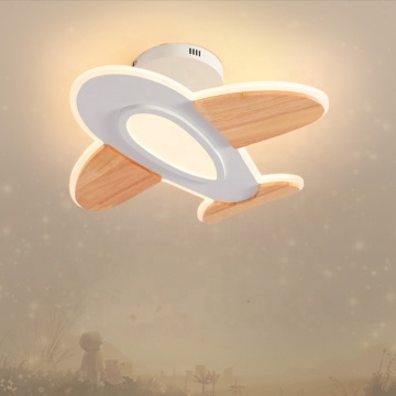 Light de plafond LED moderne: Forme d'avion en bois mince surface montée à distance pour les chambres pour enfants