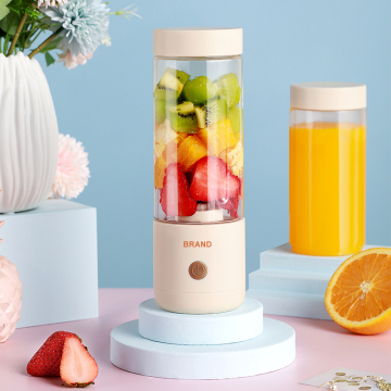 USB Rechargeable 300ml 2 Blades Portable Mini Electric Blender Juicer