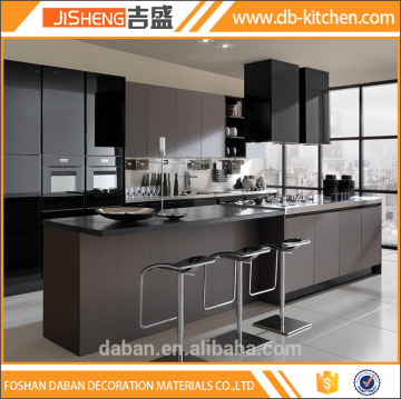 Hot sale china custom made design uv kitchen furniture