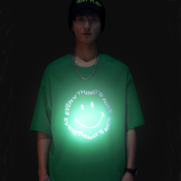Custom bedruckte reflektierende Logo T -Shirts - 100% Baumwoll -Männer übergroße T -Shirts