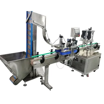 High Speed Automatic Liquid Plastic Bottle Capping Machine with Four Wheel Clamping