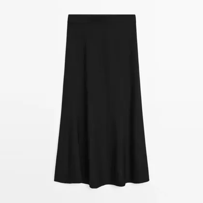 Women's slim fit and versatile knitted half skirt, small black skirt