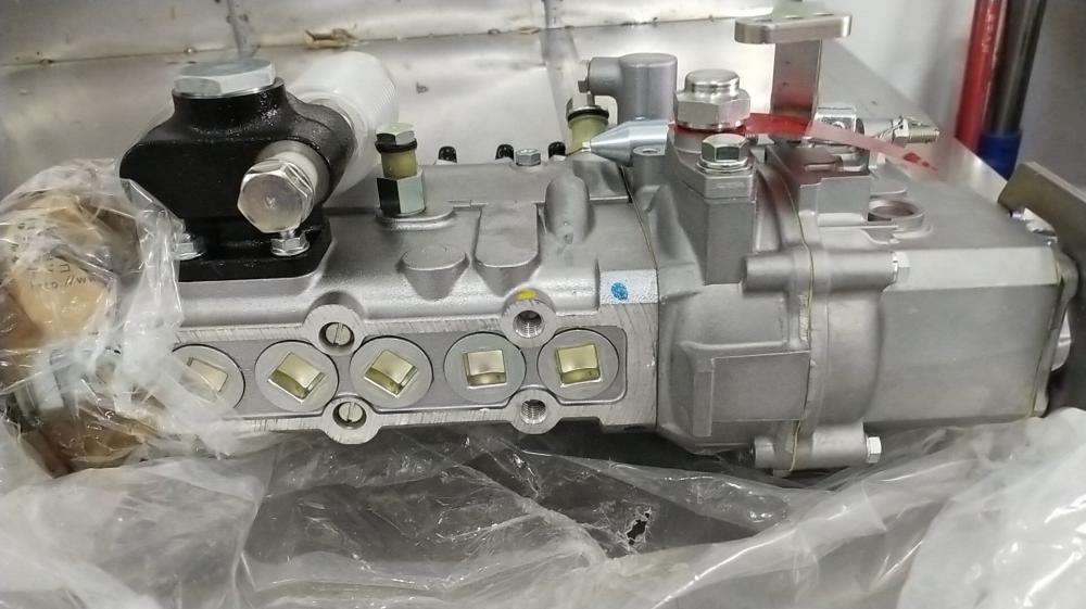 PC300-8 FUEL PUMP ASS'Y 6745-71-1170