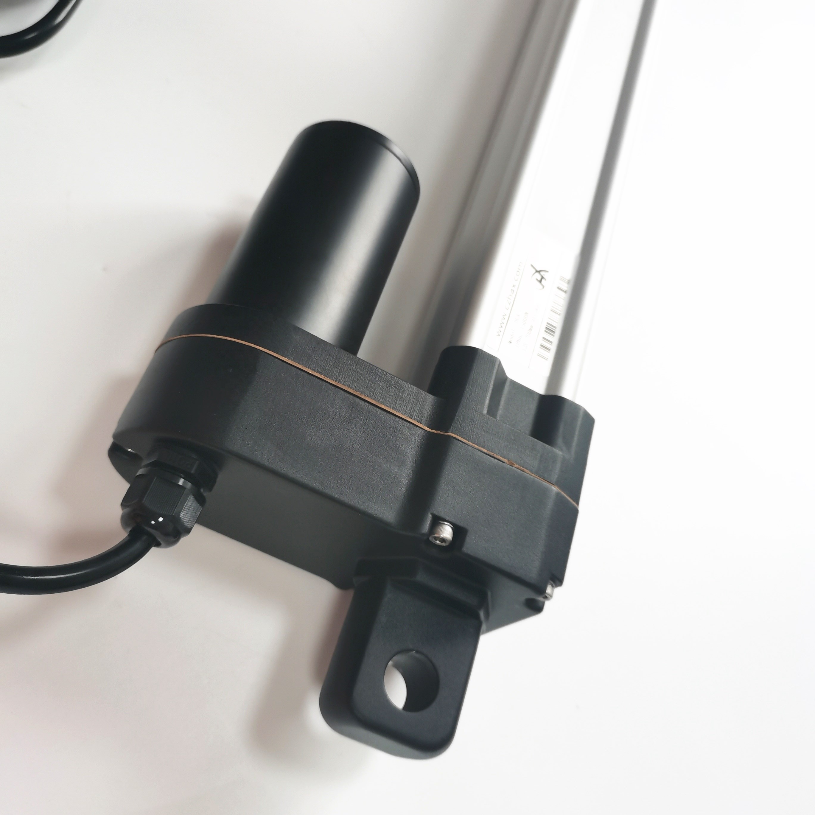 Electric Linear Actuator for Heavy Duty Lift
