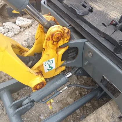 Cost-Effective Crawler Excavator: Used German Wacker Neuson EZ17