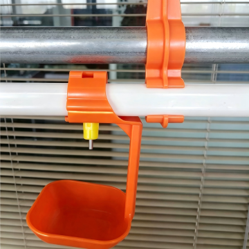 Yellow Straight Water Nipple for Chicken Drinking System