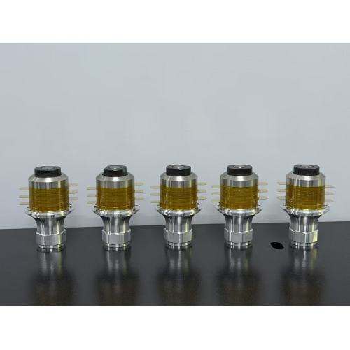 20kHz 6 Piezo Seramik Ultrasonik Kaynak Dönüştürücü