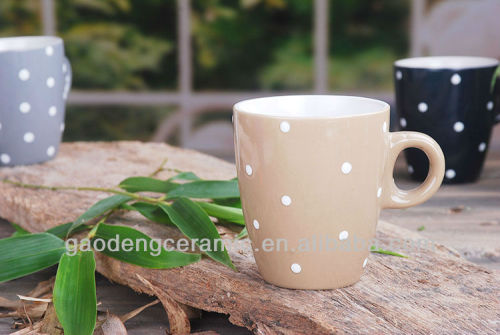 2014 Best popular unique shape ceramic coffee mugs ceramic promotion mug ceramic souvenir mug