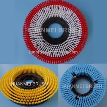 Rubber tile scrubber disc brush